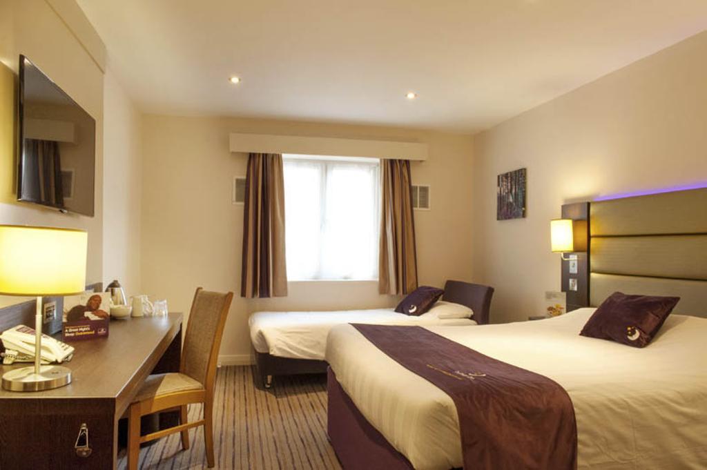 Premier Inn Aberdeen Airport - Dyce Pokoj fotografie