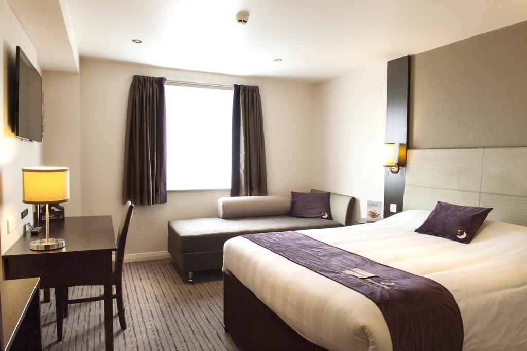 Premier Inn Aberdeen Airport - Dyce Pokoj fotografie